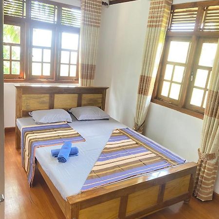 Happy Feet Diyaluma Bed & Breakfast Koslanda Bagian luar foto
