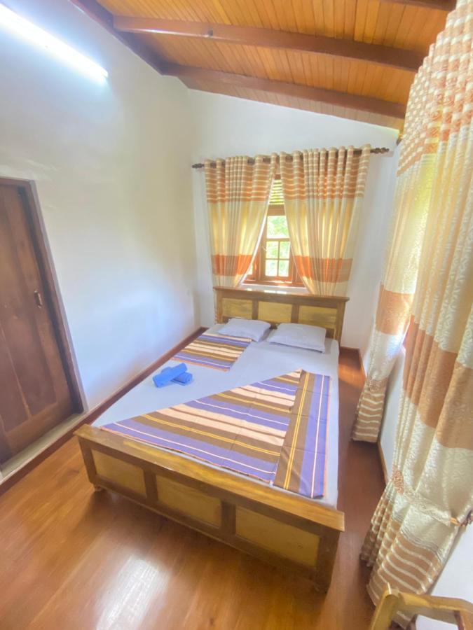 Happy Feet Diyaluma Bed & Breakfast Koslanda Bagian luar foto