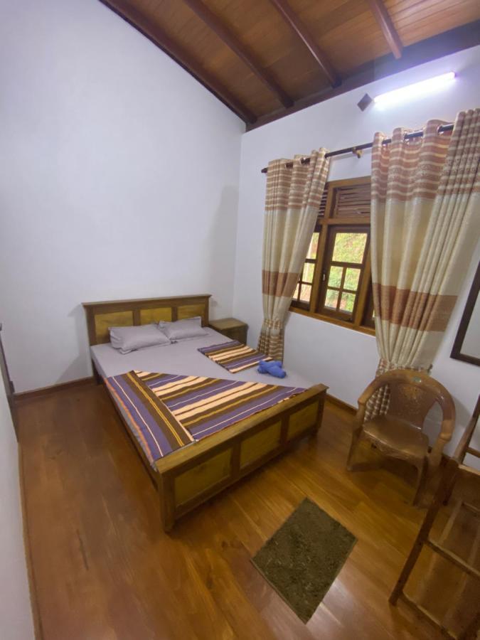 Happy Feet Diyaluma Bed & Breakfast Koslanda Bagian luar foto