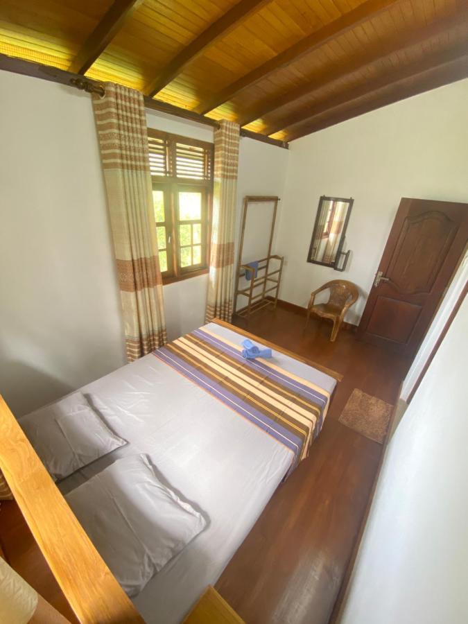 Happy Feet Diyaluma Bed & Breakfast Koslanda Bagian luar foto